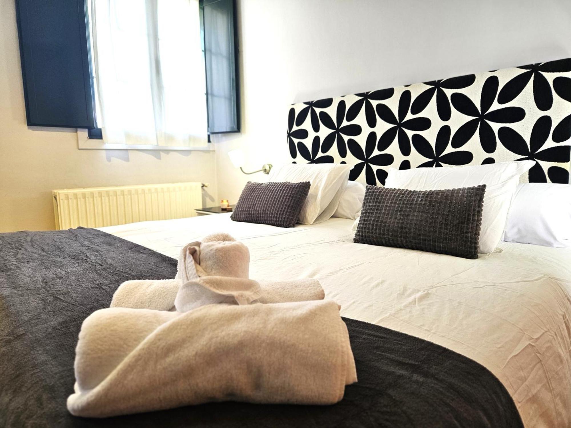 Apartamentos Castello Cartavio ภายนอก รูปภาพ